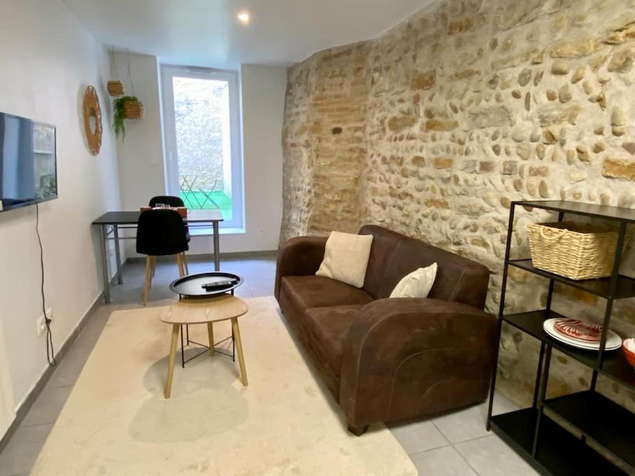 Vaste Appartement Renove - Centre Ville Bourg-en-Bresse Ngoại thất bức ảnh